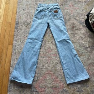 Wrangler fly high flare